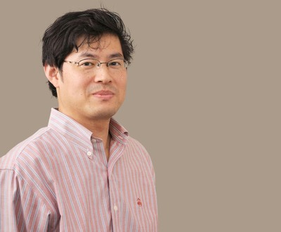 ���{���������V�ˁA���q�E�̌��Ɖe