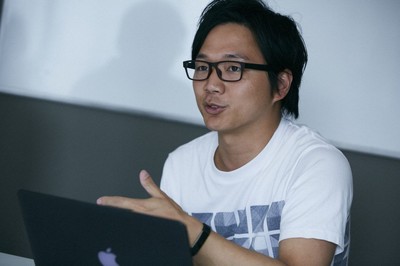 ���{���������V�ˁA���q�E�̌��Ɖe